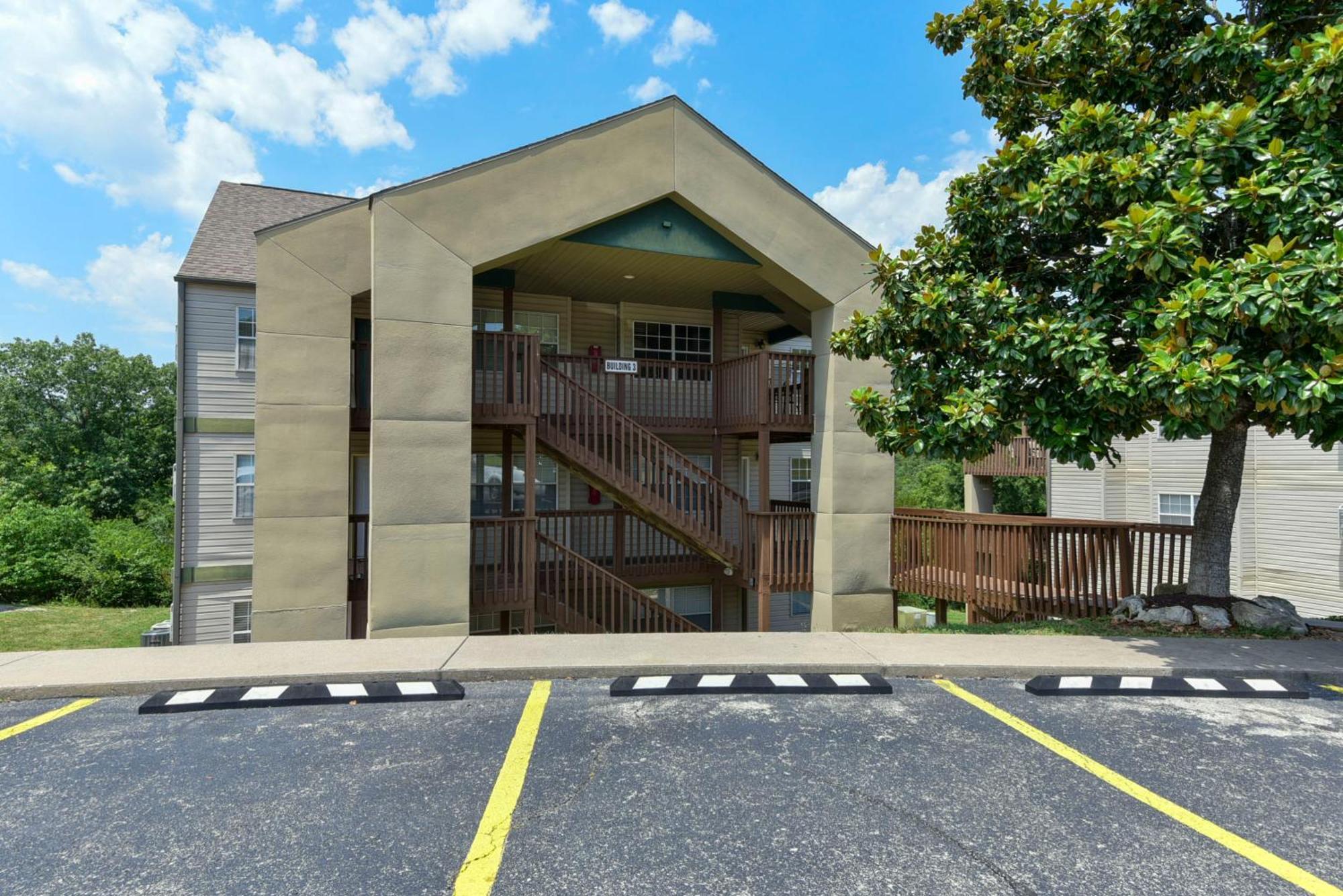 Beautiful Branson Getaway-Next To Silver Dollar City &Tablerock-Family Amenities Экстерьер фото
